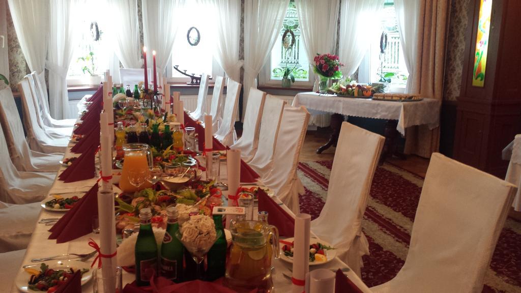 סלאופסק Hotel Atena מראה חיצוני תמונה